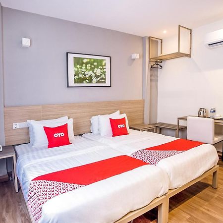 Oyo 89576 Mokka Hotel Куала Лумпур Екстериор снимка