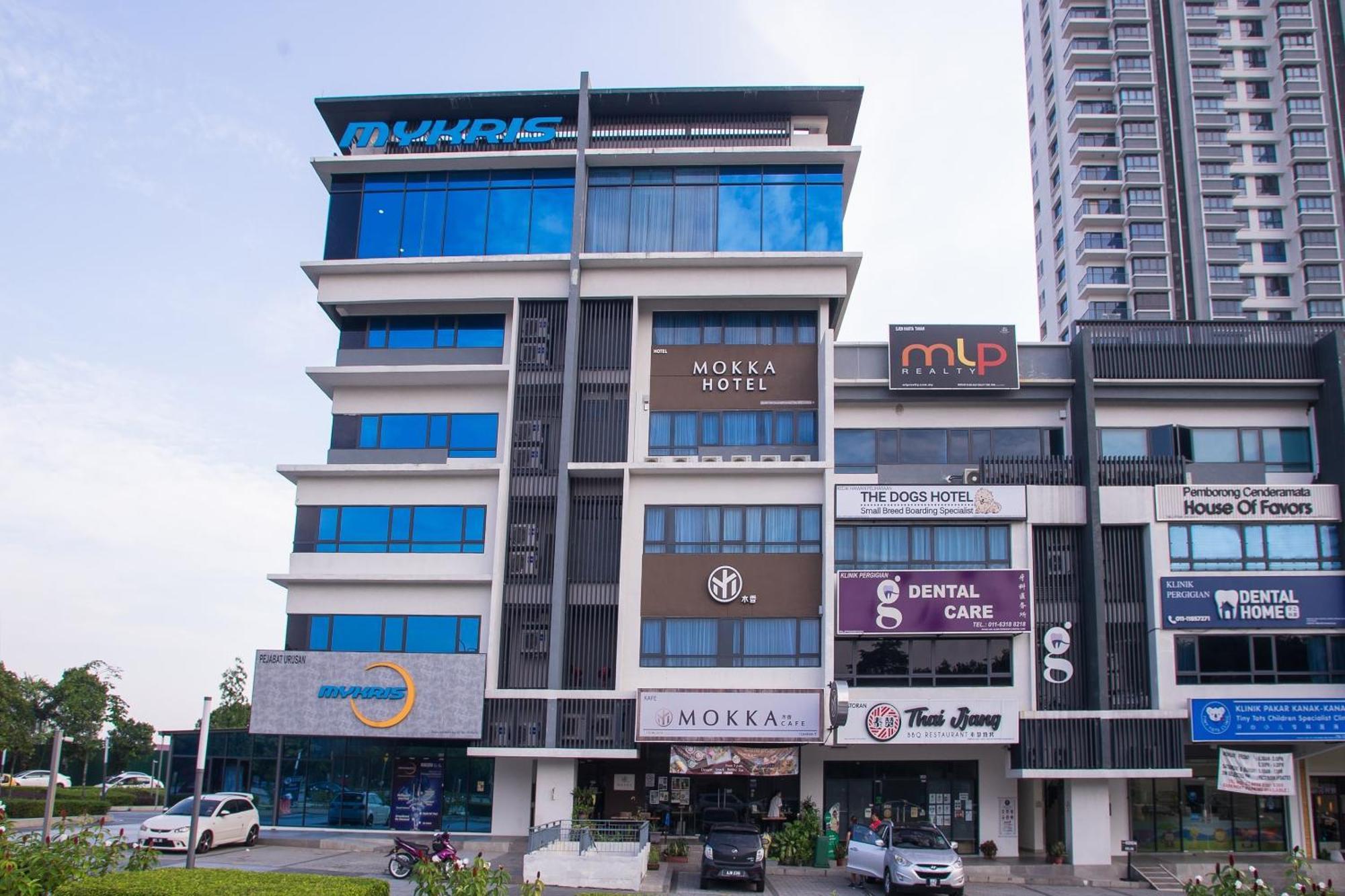 Oyo 89576 Mokka Hotel Куала Лумпур Екстериор снимка