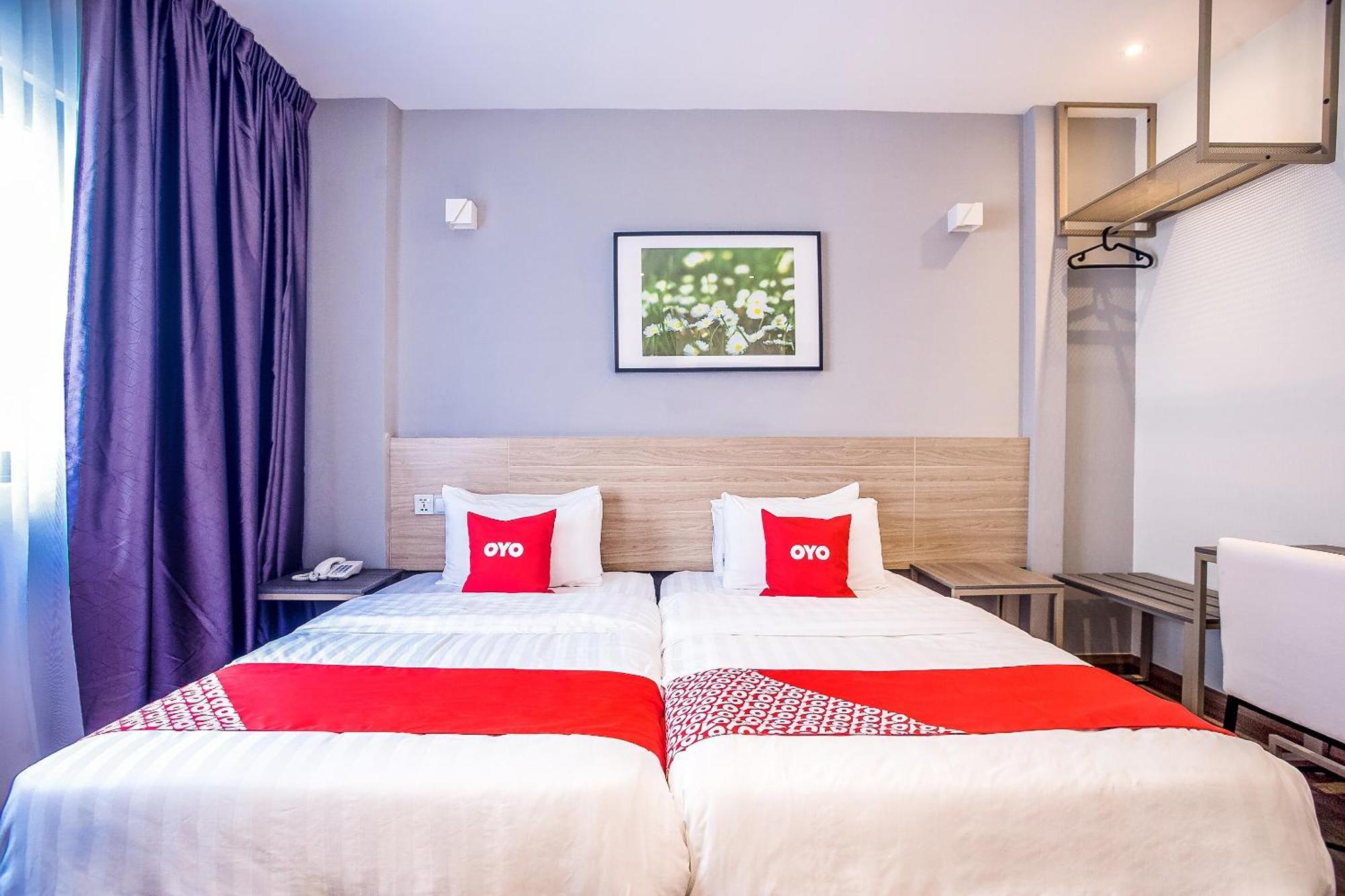 Oyo 89576 Mokka Hotel Куала Лумпур Екстериор снимка