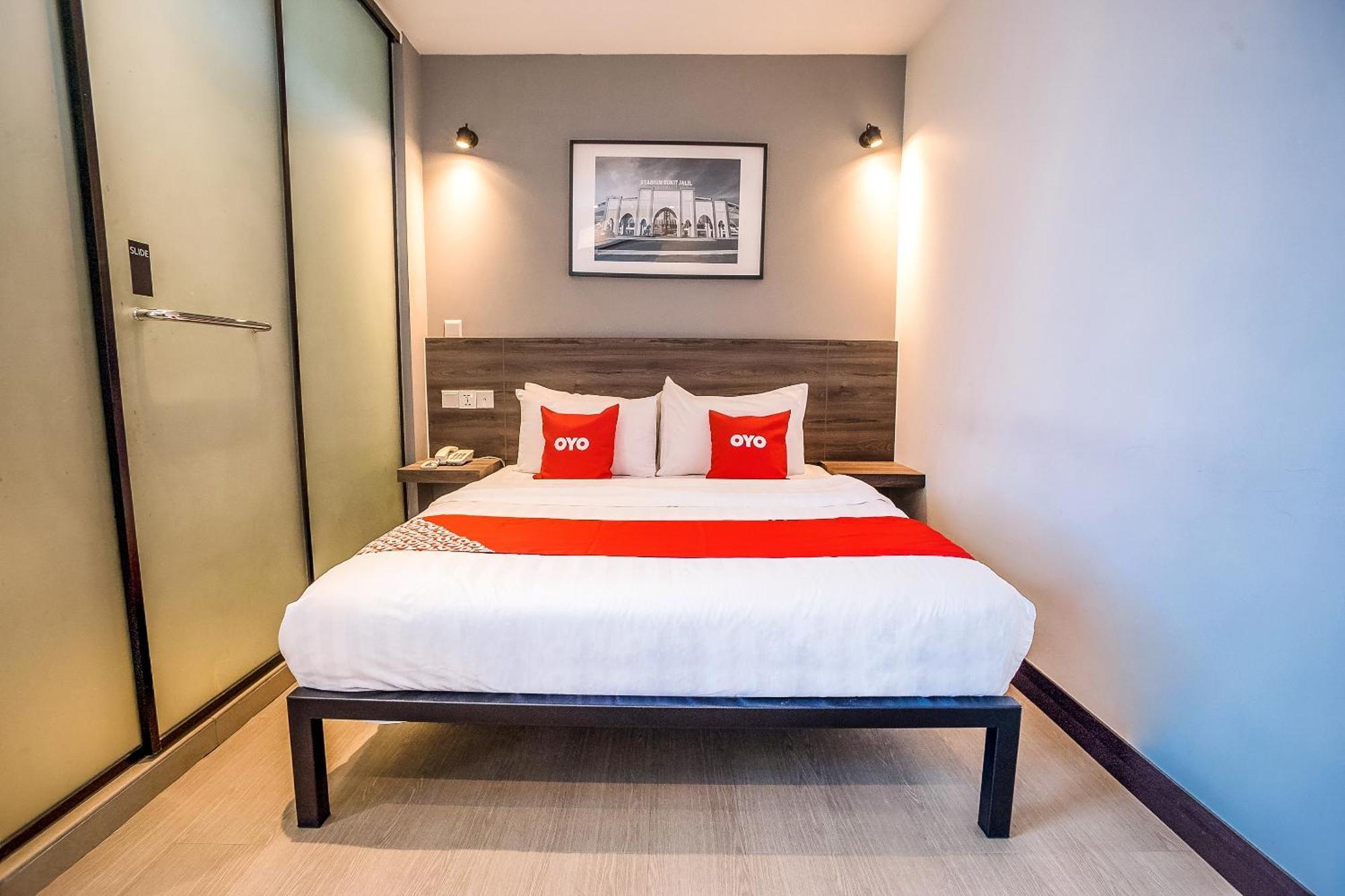 Oyo 89576 Mokka Hotel Куала Лумпур Екстериор снимка